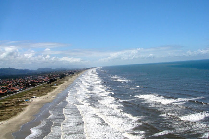 Qual o tamanho da praia da Ilha Comprida?