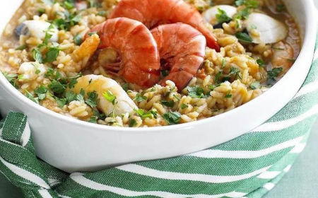 Como Fazer o Arroz de Marisco Típico de Ilha Comprida